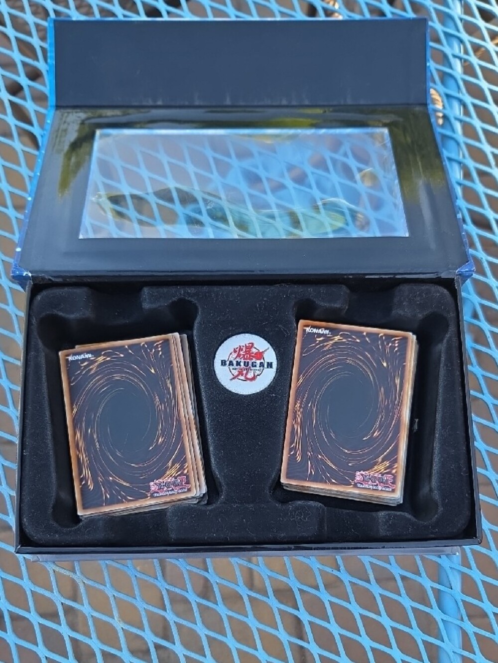 Bakugan Battle Brawlers Collection Box Set Blue Logo 104 Cards